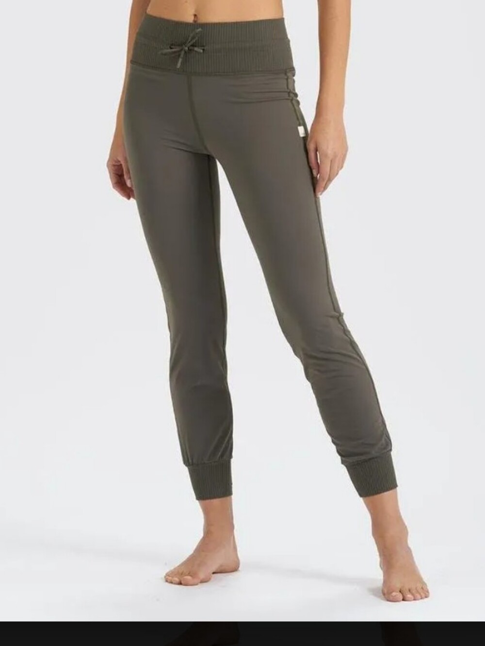 Vuori Women's Daily Joggers Size Medium